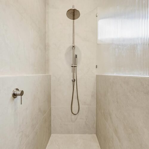 Walkers-Design-Centre-Volum-House-–-Harris-Builders-6